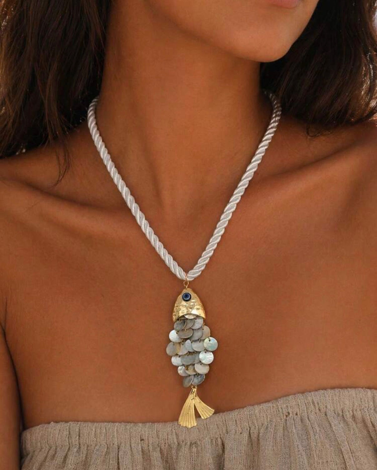 White Woven-Hemp Necklace with Beautiful Two Tone Eccentric Tassle Fish Pendant