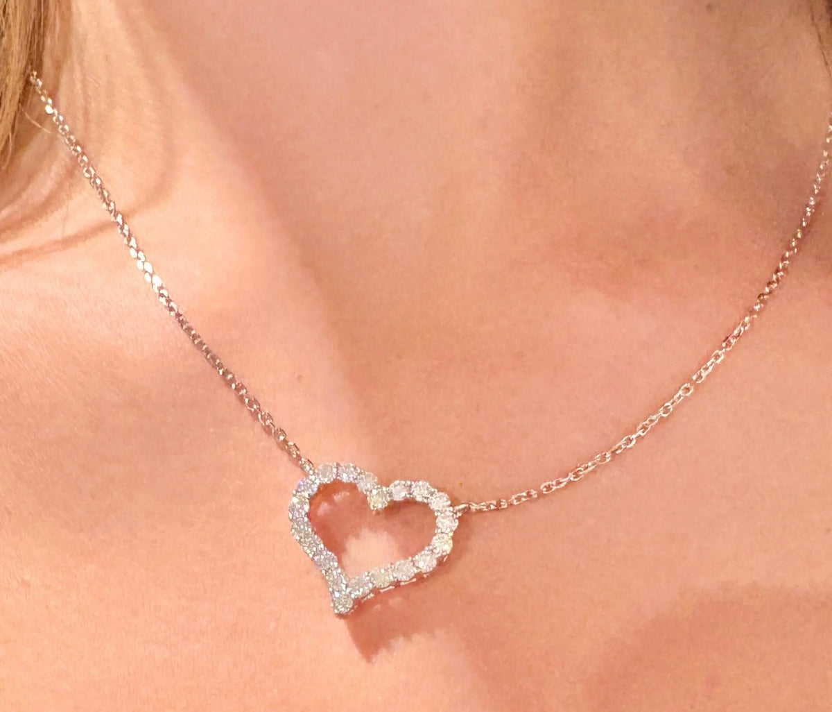 Eternal Heart Silver Moissanite Necklace