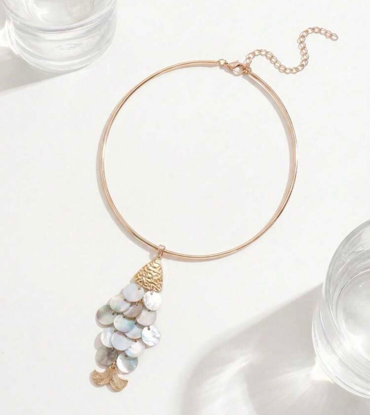 Gold Round Choker Necklace with Gold & Grayish/Pearlized Statement Fish Pendant