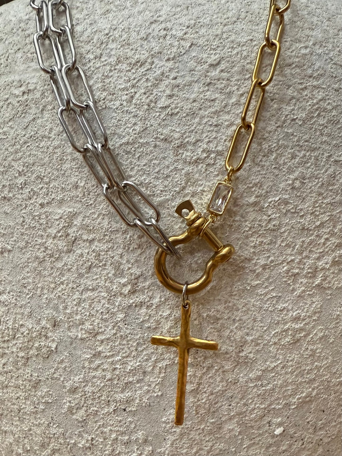 ✨Pre-Order✨ Two-Tone Paperclip Chain Shackle Necklace,