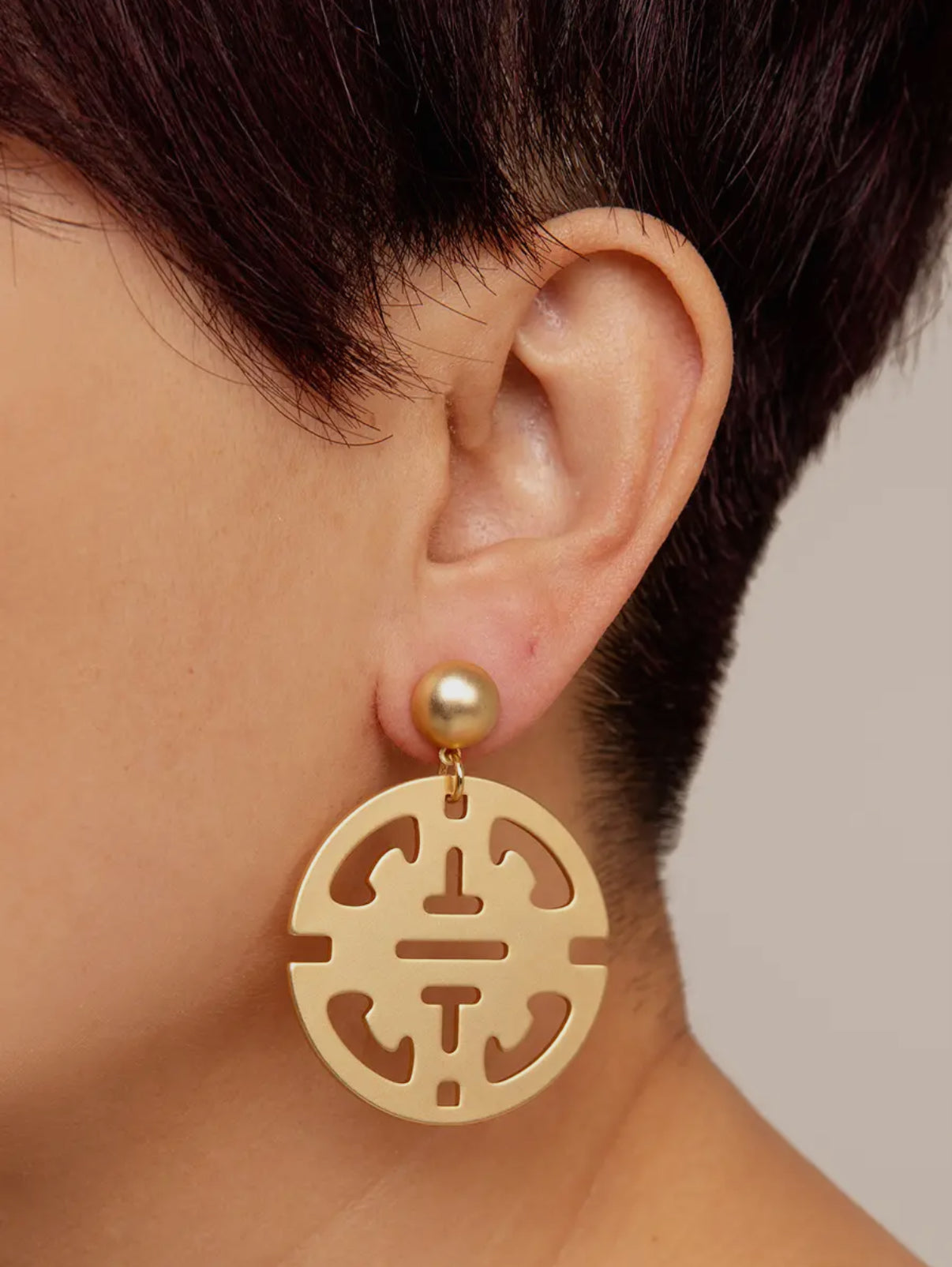 The Gold Traveling Pendant Drop Earring