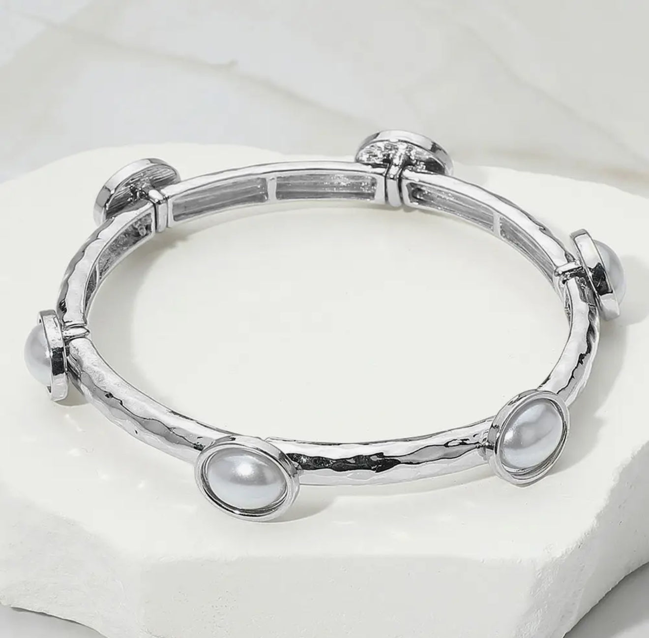 Oval Pearl Stone Cluster Pointed Stretch Bracelet