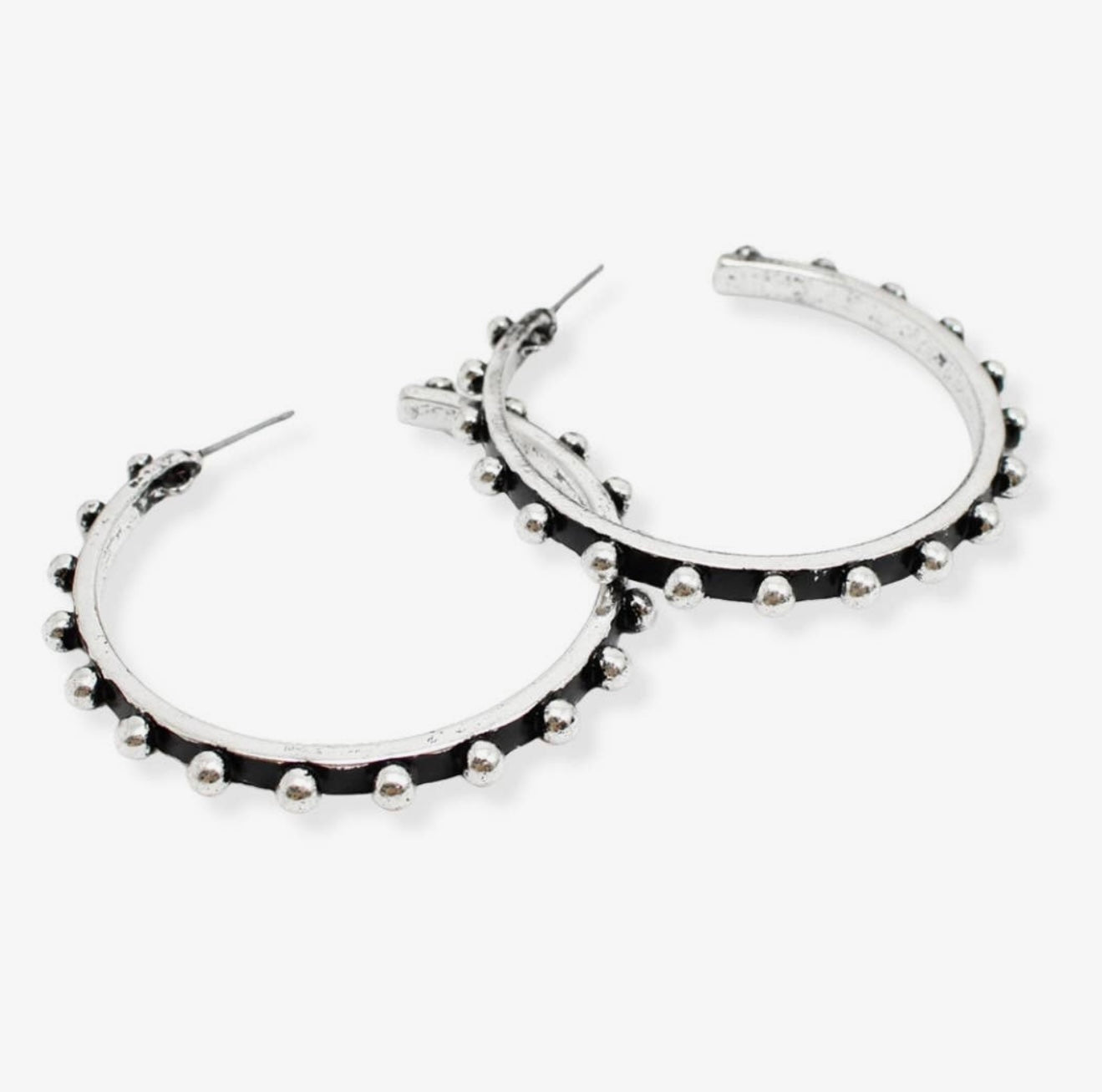 Western Ball Textured Accent
Round Hoop Earring