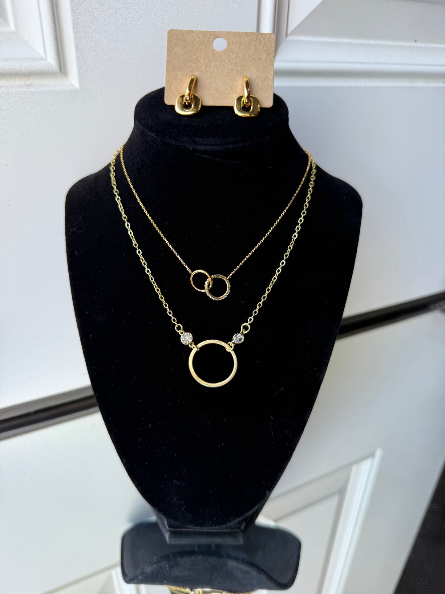 16” Simple Gold Pavé Circle Necklace