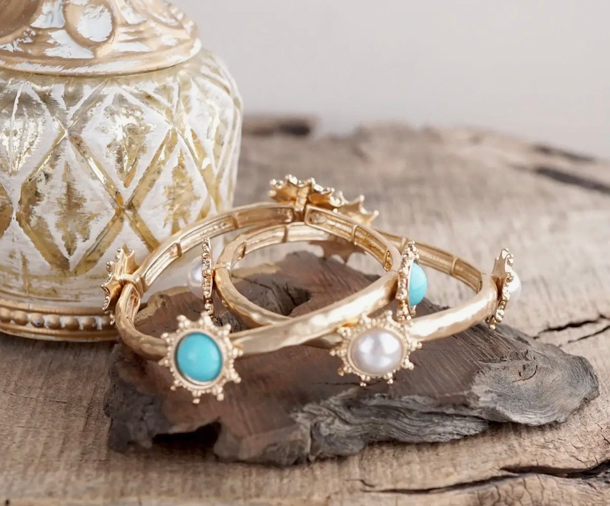 Suncrest Glow - Gold Hammered Stretch Bangle Bracelet with Turquoise Suncrest Accents.