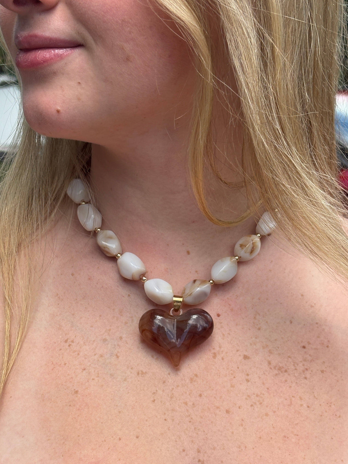 The Cream & Brown Laurel Beaded Heart Necklace