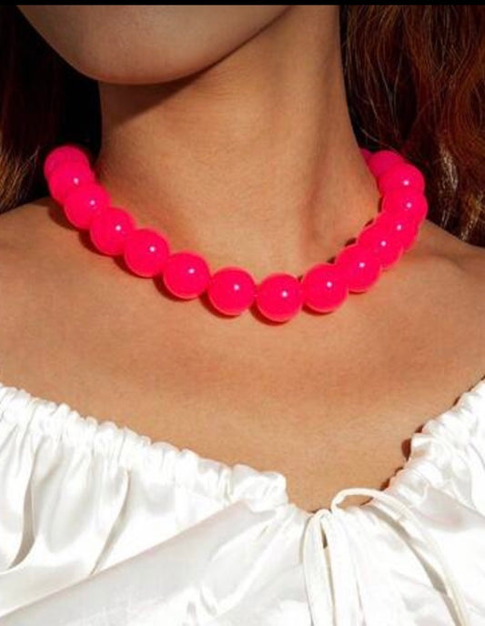 Fun, Stylish & Chic Bohemian Candy-Colored Acrylic Beaded Necklace 
(Vibrant Hibiscus)