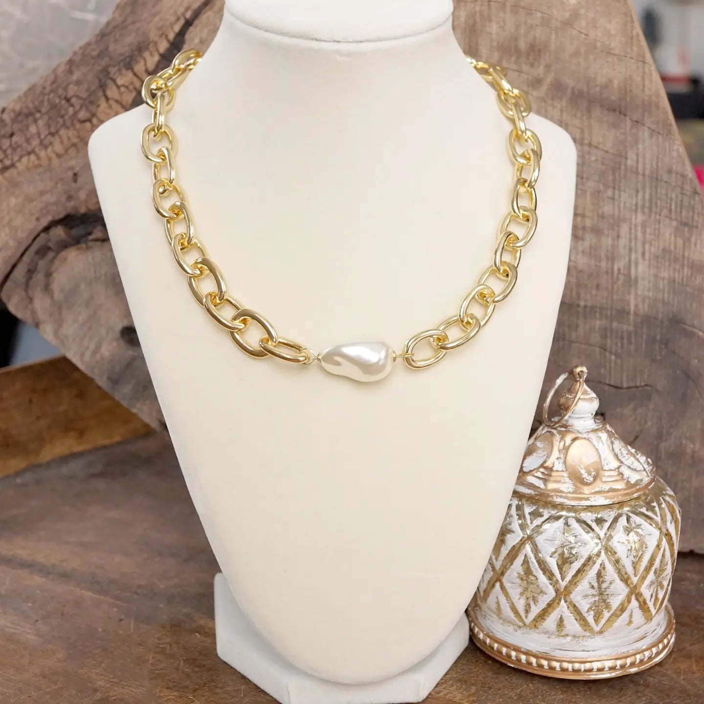 Chunky Gold Chain Necklace with Large Assymetrical Pearl