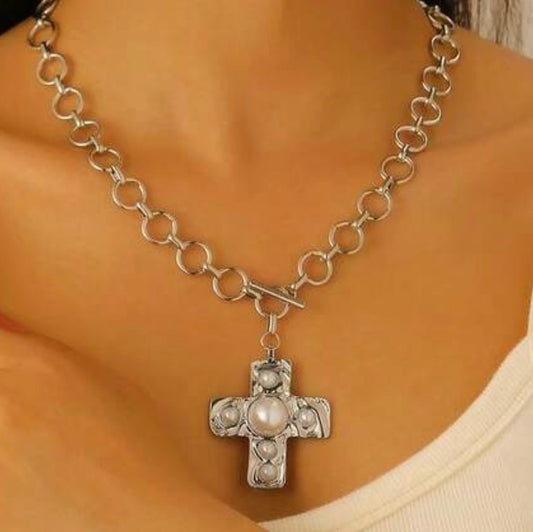 Circle-Link Silver Chain Necklace with Chunky Pearl Cross Pendant