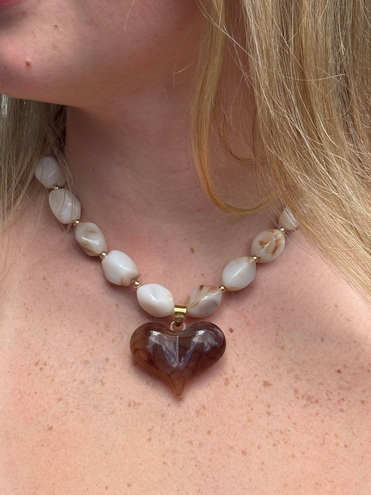 The Cream & Brown Laurel Beaded Heart Necklace