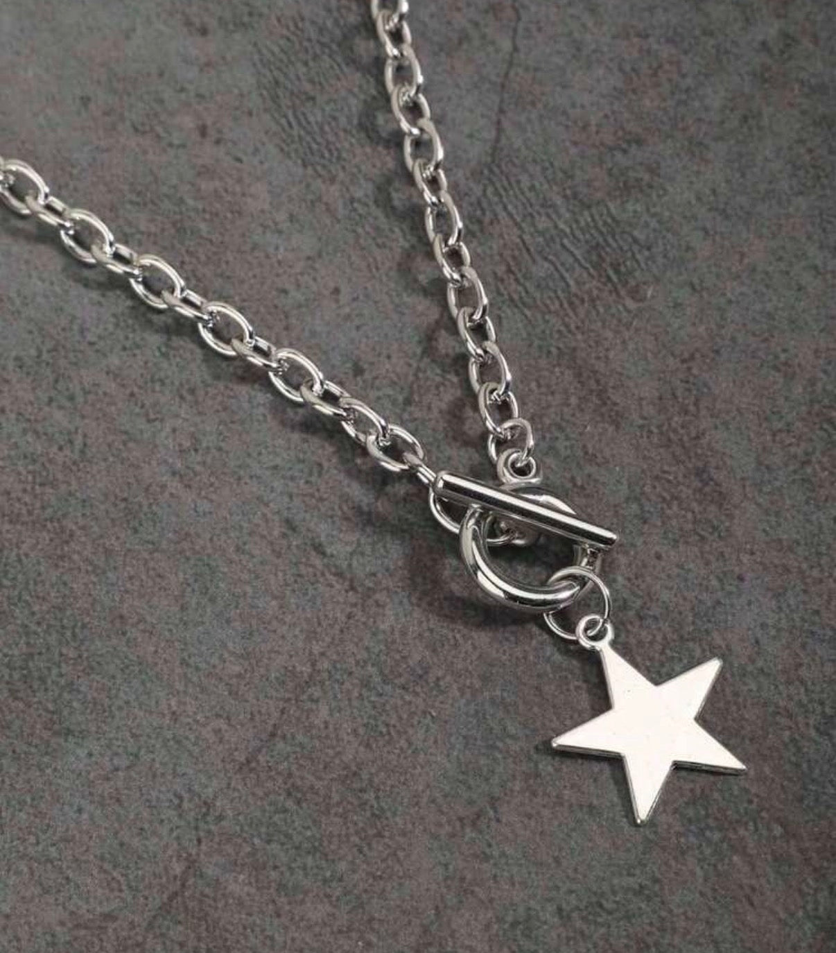 Silver Toggle Chain Necklace with Silver Star Pendant