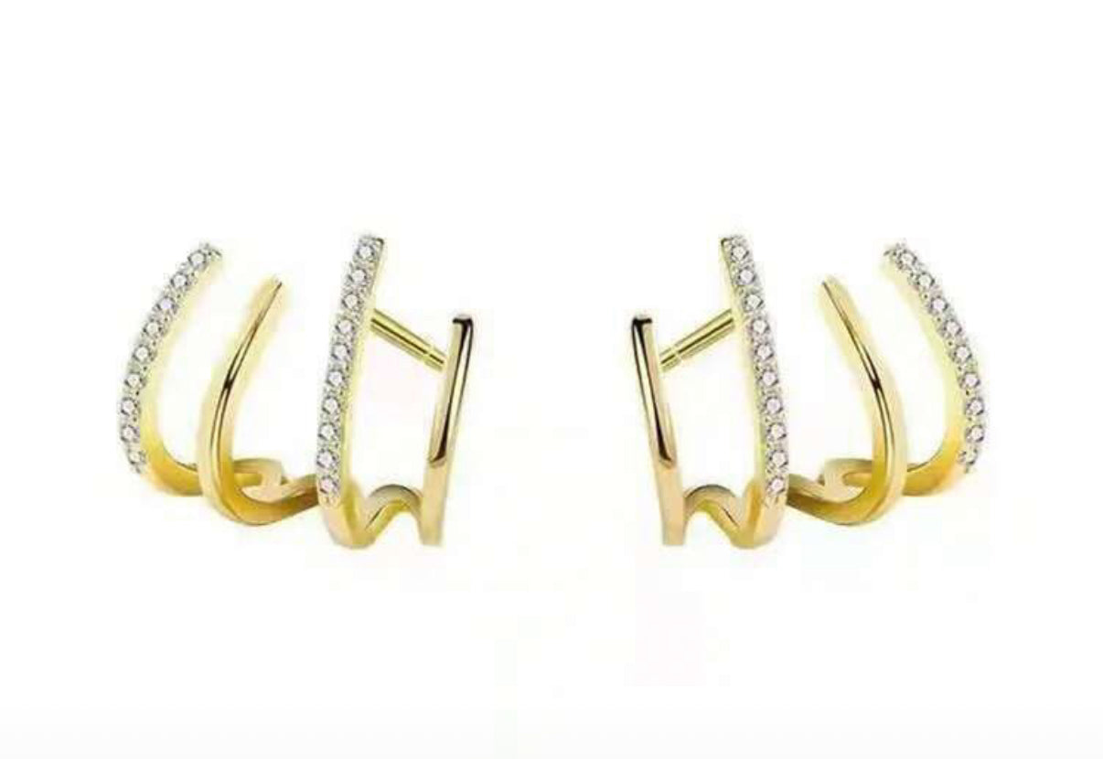 Gold Elegant Pavé 4 Claw Stud Earrings