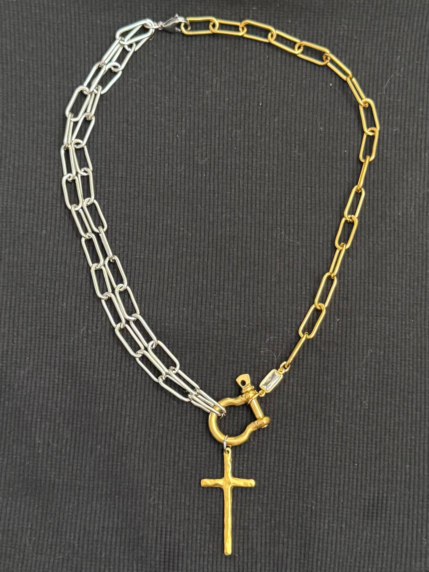 ✨Pre-Order✨ Two-Tone Paperclip Chain Shackle Necklace,
