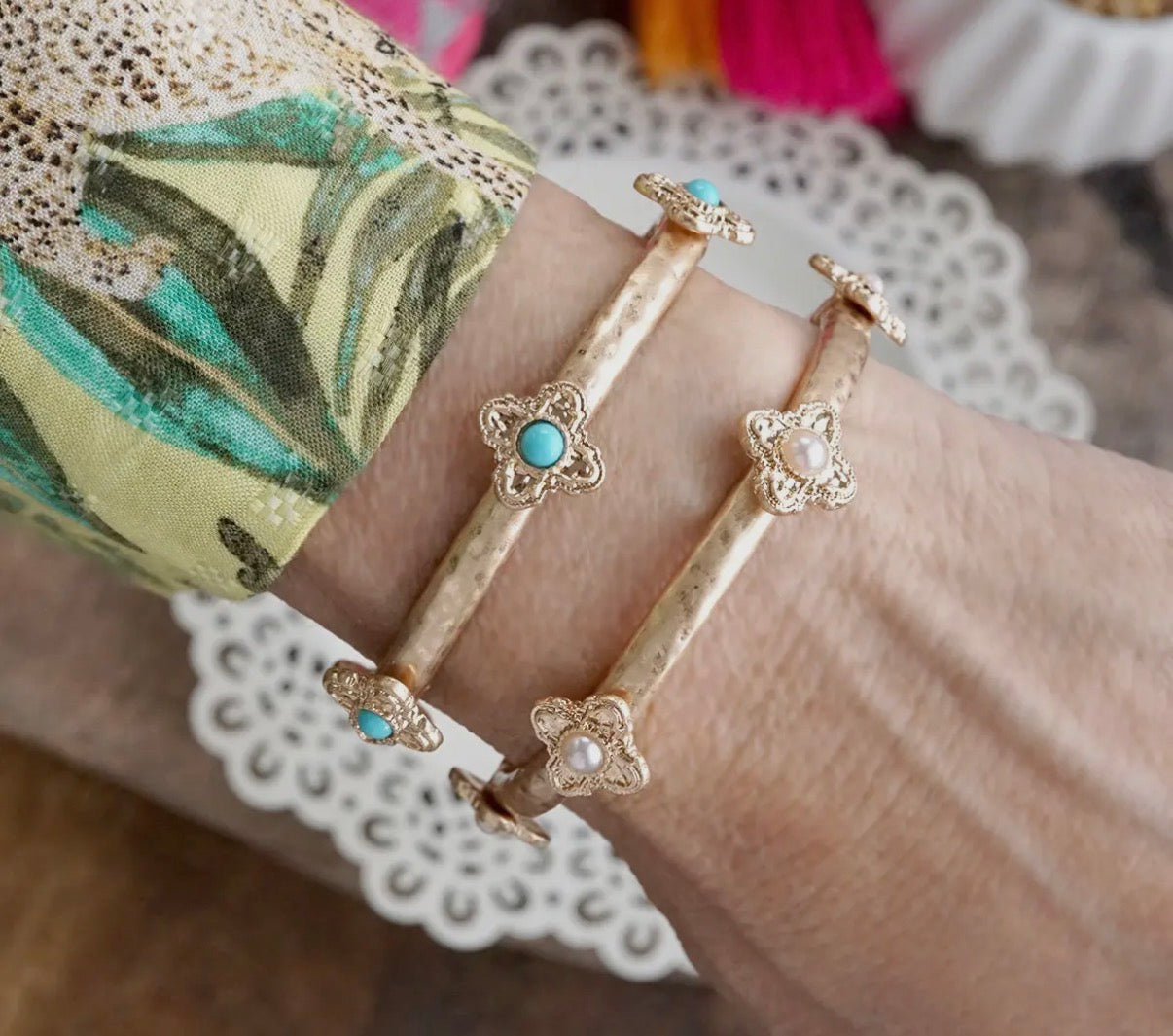 “Sun-Kissed Shine” Gold with Turquoise Medallion Stretchy Bangle Bracelet