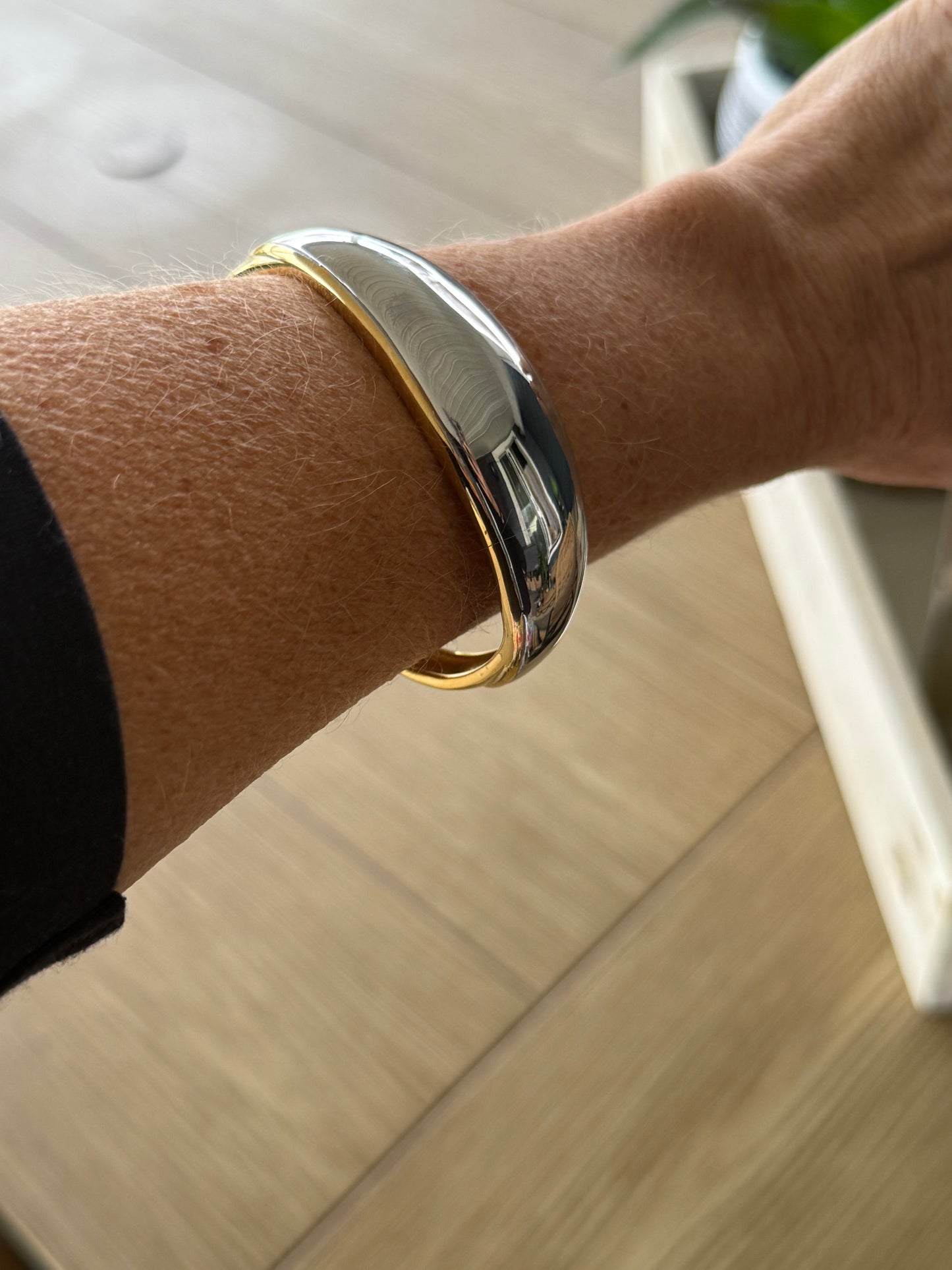 Two-Tone Shiny Rounded Cuff Bangle Bracelet