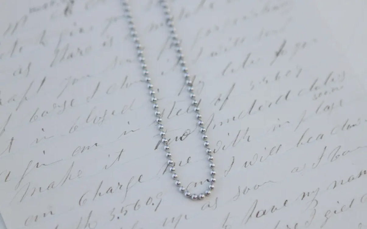 Bead ball necklace