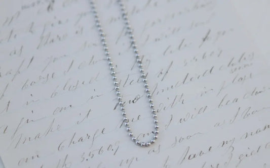 Bead ball necklace