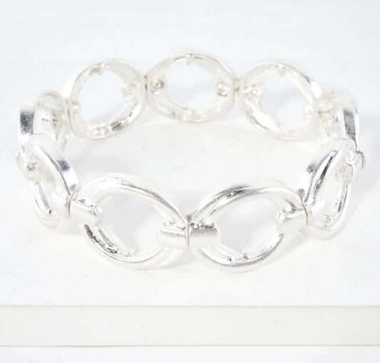 Knots Oval Silver 
Stretch Bracelet