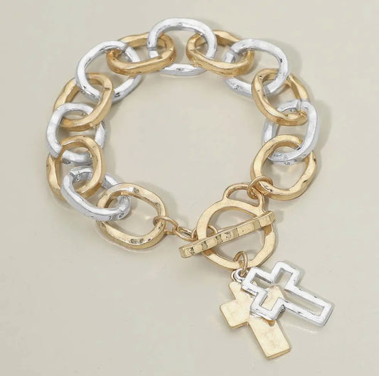 Two-Tone Hammered Layered Cross Charm Chunky Chain Toggle
Bracelet