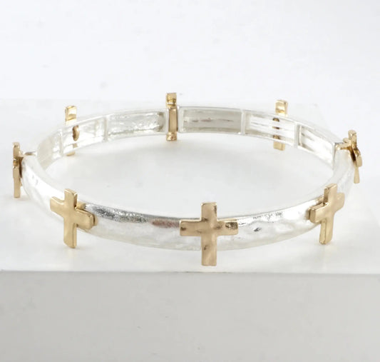 Hammered Cross Stretch
Bangle Bracelet
Worn Silver Worn Gold