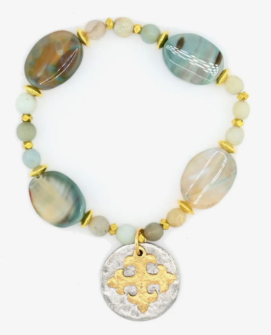 Baytree Agate Stretch
Bracelet with Maltese Cross
Charm